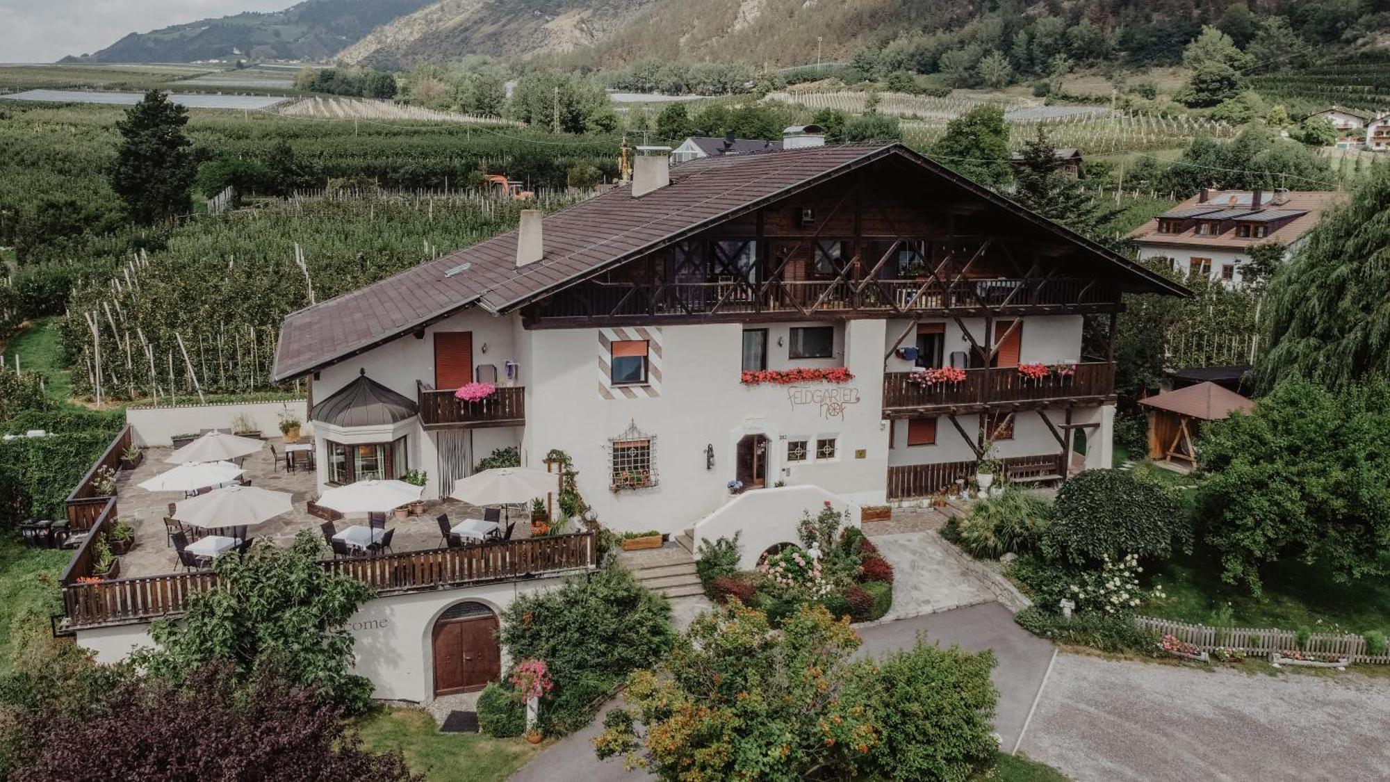 Feldgaertenhof Hotel Silandro Exterior photo