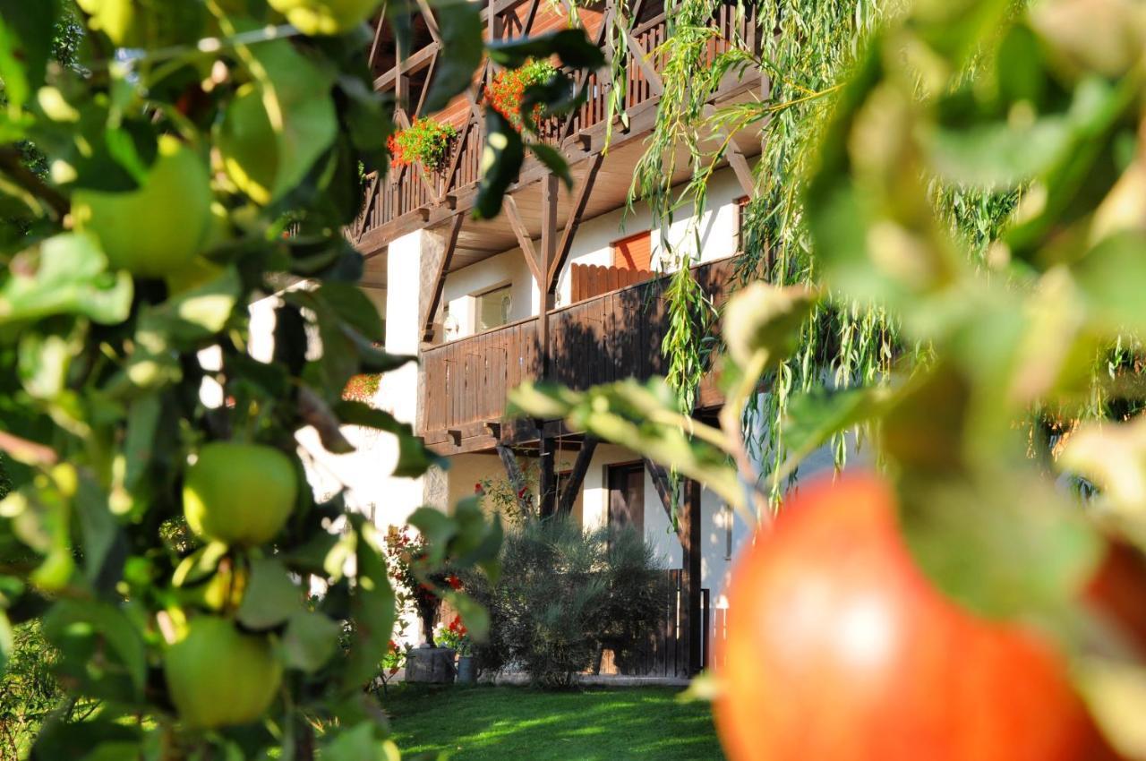 Feldgaertenhof Hotel Silandro Exterior photo